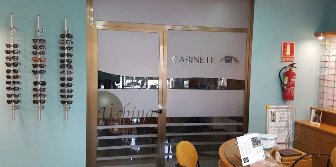 vinilos-acidos-oficina-cristal